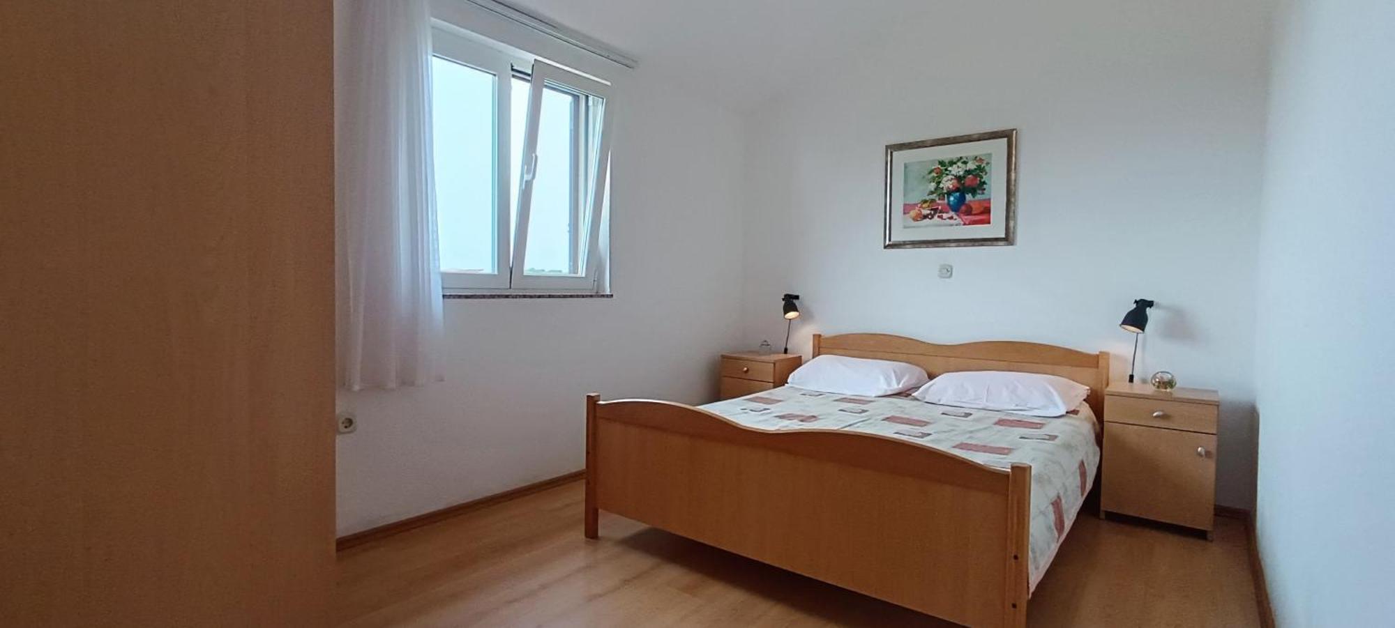Apartments Roko Lalin Pakostane Exterior photo